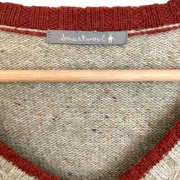 SMARTWOOL The Larimer V-Neck Merino Wool Sweater in Oatmeal Heather - Picture 3 of 9